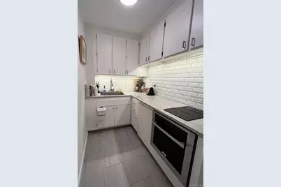 345 E 69th Street #16B, New York, NY 10021 - Photo 3