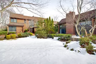 6 Frost Pond Dr, Roslyn, NY 11576 - Photo 27