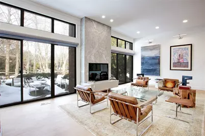 6 Frost Pond Drive, Roslyn, NY 11576 - Photo 13