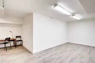 6 Frost Pond Dr, Roslyn, NY 11576 - Photo 25