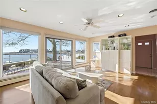 3094 Riverside Dr, Wantagh, NY 11793 - Photo 17