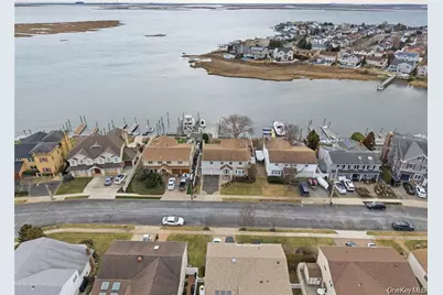 3094 Riverside Drive, Wantagh, NY 11793 - Photo 39