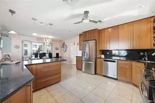 3094 Riverside Dr, Wantagh, NY 11793 - Photo 19