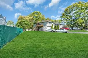 106 Summit Dr, Smithtown, NY 11787 - Photo 3