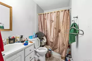 106 Summit Dr, Smithtown, NY 11787 - Photo 7