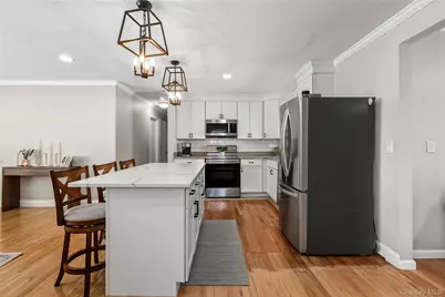 144 Avenue A, Holbrook, NY 11741 - Photo 15