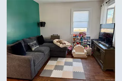 3 Sperry Street W, East Rockaway, NY 11518 - Photo 9