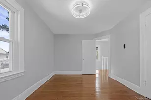 109-73 200th St, Saint Albans, NY 11412 - Photo 25