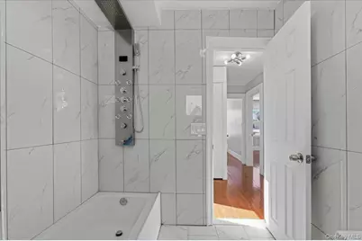 10973 200th Street, Saint Albans, NY 11412 - Photo 27