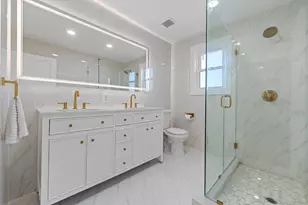 114-45 207th St, Cambria Heights, NY 11411 - Photo 35