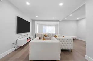 114-45 207th St, Cambria Heights, NY 11411 - Photo 11