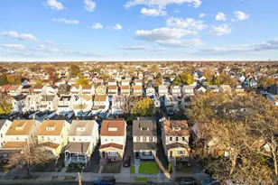 114-45 207th St, Cambria Heights, NY 11411 - Photo 23