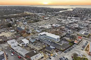 180 Deer Park Ave, Babylon, NY 11702 - Photo 25