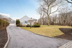 735 Reeve Ave, Mattituck, NY 11952 - Photo 3