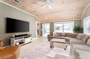 735 Reeve Ave, Mattituck, NY 11952 - Photo 17