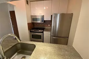 4 Martine Ave, White Plains, NY 10606 - Photo 13