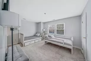 23 Gazebo Ln, Holtsville, NY 11742 - Photo 15