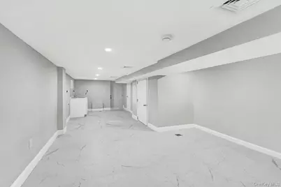 9318 Foster Avenue, Brooklyn, NY 11236 - Photo 23