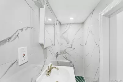 9318 Foster Avenue, Brooklyn, NY 11236 - Photo 25