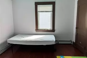 39 Crescent Pl, Middletown, NY 10940 - Photo 9