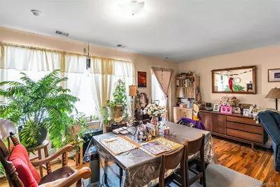 280 Artist Lake Drive, Middle Island, NY 11953 - Photo 5