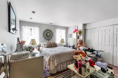 280 Artist Lake Drive, Middle Island, NY 11953 - Photo 9