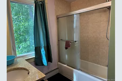 39 Crescent Place, Middletown, NY 10940 - Photo 7