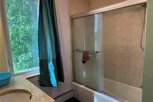 39 Crescent Pl, Middletown, NY 10940 - Photo 7