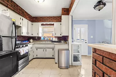 2857 Wilkinson Avenue, Bronx, NY 10461 - Photo 5