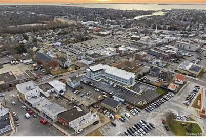 180 Deer Park Avenue #304, Babylon, NY 11702 - Photo 25