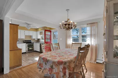 8 Beverly Lane, East Moriches, NY 11940 - Photo 9