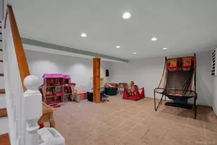 8 Beverly Ln, East Moriches, NY 11940 - Photo 19