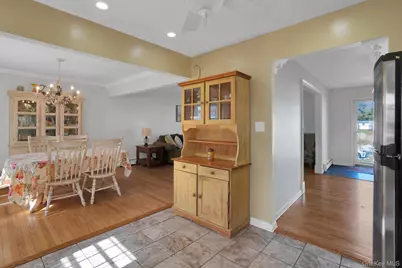 8 Beverly Lane, East Moriches, NY 11940 - Photo 7