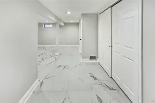 58 Rutland Rd, Freeport, NY 11520 - Photo 27