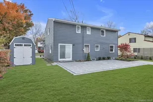 23 Catherwood Crescent, Melville, NY 11747 - Photo 21