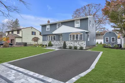 23 Catherwood Crescent, Melville, NY 11747 - Photo 3