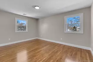 23 Catherwood Crescent, Melville, NY 11747 - Photo 19