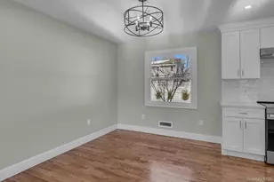 23 Catherwood Crescent, Melville, NY 11747 - Photo 9