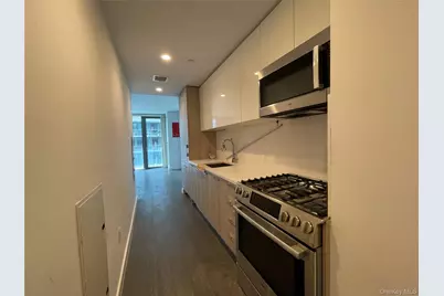 131-05 40 Road #18T, Flushing, NY 11354 - Photo 3