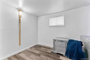 22 Hudson Pl, Hempstead, NY 11550 - Photo 17