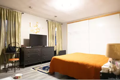 55-08 32nd Avenue, Woodside, NY 11377 - Photo 11