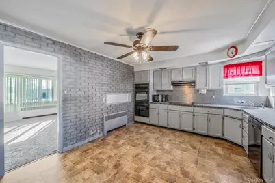 3589 Naomi Place, Seaford, NY 11783 - Photo 11