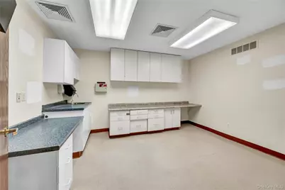 48 Route 6, Yorktown Heights, NY 10589 - Photo 15