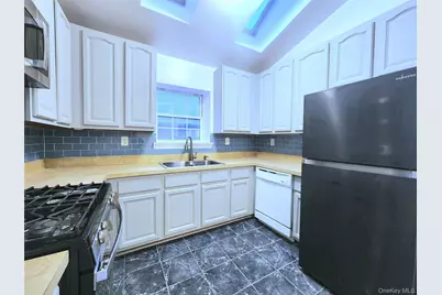 3080 Middletown Road #2nd Floor, Bronx, NY 10461 - Photo 11