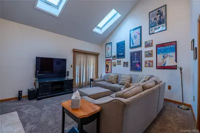 13 Bray Farm Lane, Wappingers Falls, NY 12590 - Photo 19