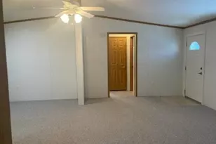 1661 Old Country Rd, Riverhead, NY 11901 - Photo 9