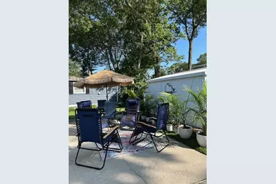 1661 Old Country Road #195, Riverhead, NY 11901 - Photo 3