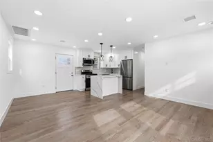 39 E Oakdale St, Bay Shore, NY 11706 - Photo 9