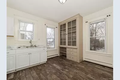 236 Mansion Street #2, Poughkeepsie, NY 12601 - Photo 5