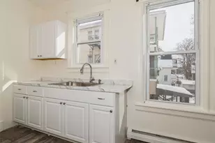 236 Mansion St, Poughkeepsie, NY 12601 - Photo 7